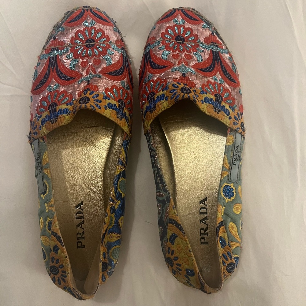 Prada Women's Multicolor Espadrille Flats Shoes Sandals size 40